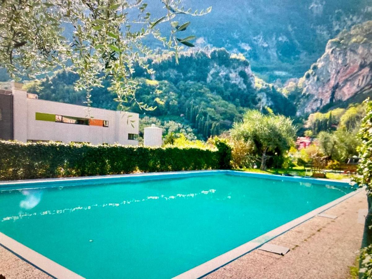 Appartamento Peppino Mit Seeblick Und Pool Рива-дель-Гарда Екстер'єр фото