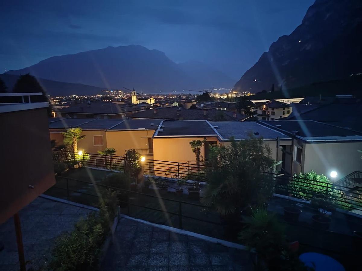 Appartamento Peppino Mit Seeblick Und Pool Рива-дель-Гарда Екстер'єр фото