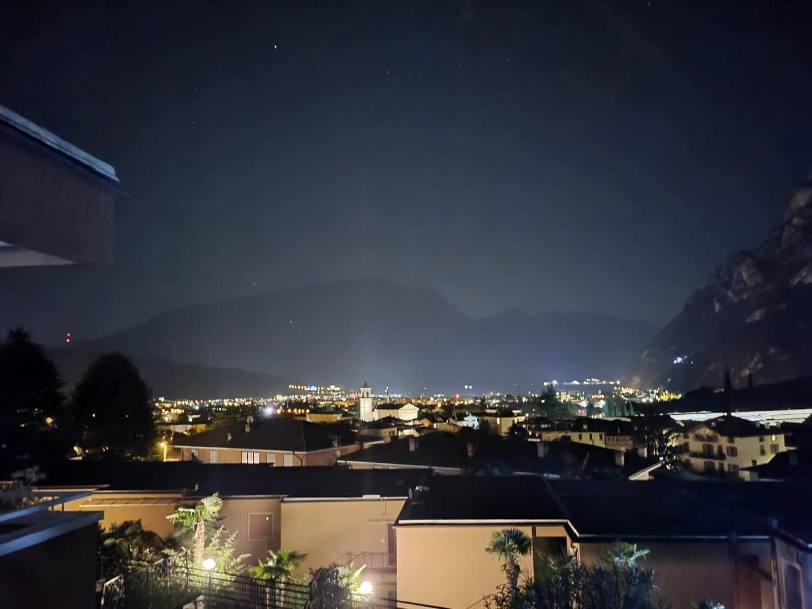 Appartamento Peppino Mit Seeblick Und Pool Рива-дель-Гарда Екстер'єр фото
